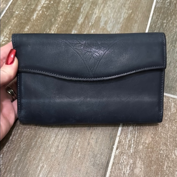 Rolfs Classic Dark Navy Leather Wallet - Picture 1 of 15